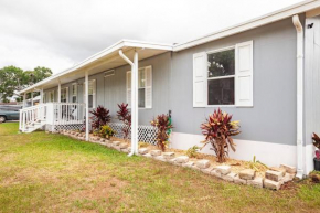 Pet Friendly 3 Bed 2 bath Family Home on the Water